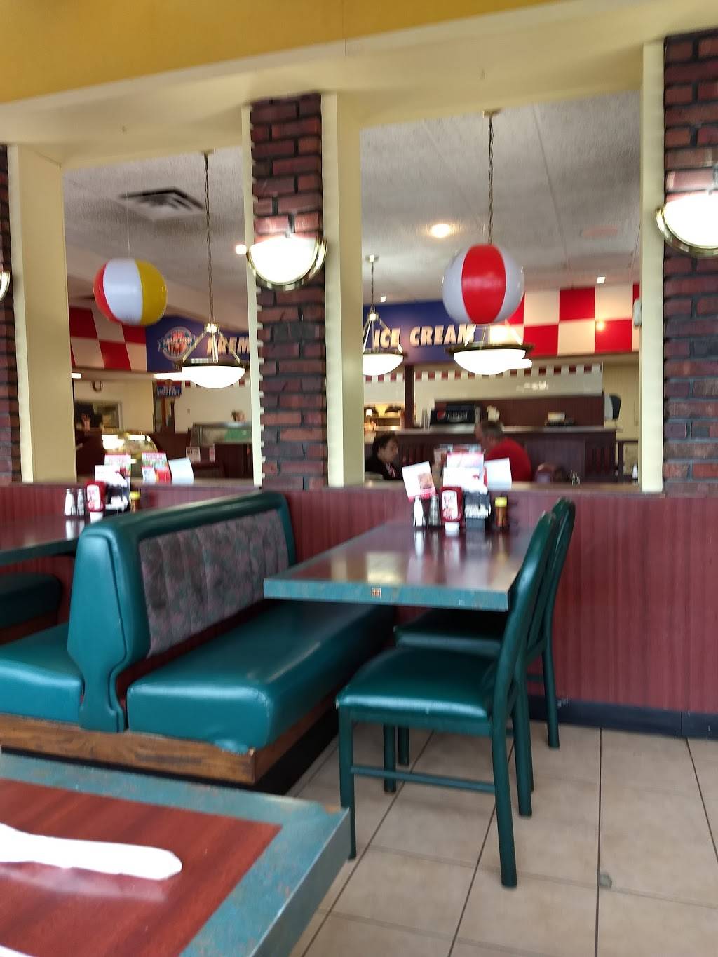 BIG BOY | restaurant | 3111 Center Ave, Essexville, MI 48732, USA | 9898929311 OR +1 989-892-9311