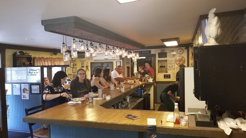 Countryside Kitchen | restaurant | 493 US-6, Mahopac, NY 10541, USA | 8458038420 OR +1 845-803-8420