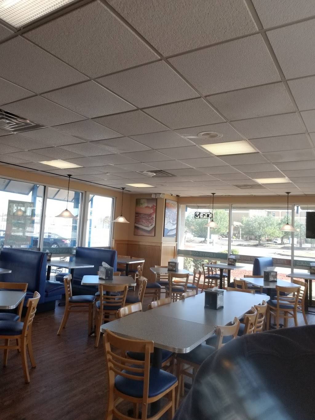 Lennys Grill & Subs | meal takeaway | 4740 Showcase Blvd, Memphis, TN 38118, USA | 9013684215 OR +1 901-368-4215