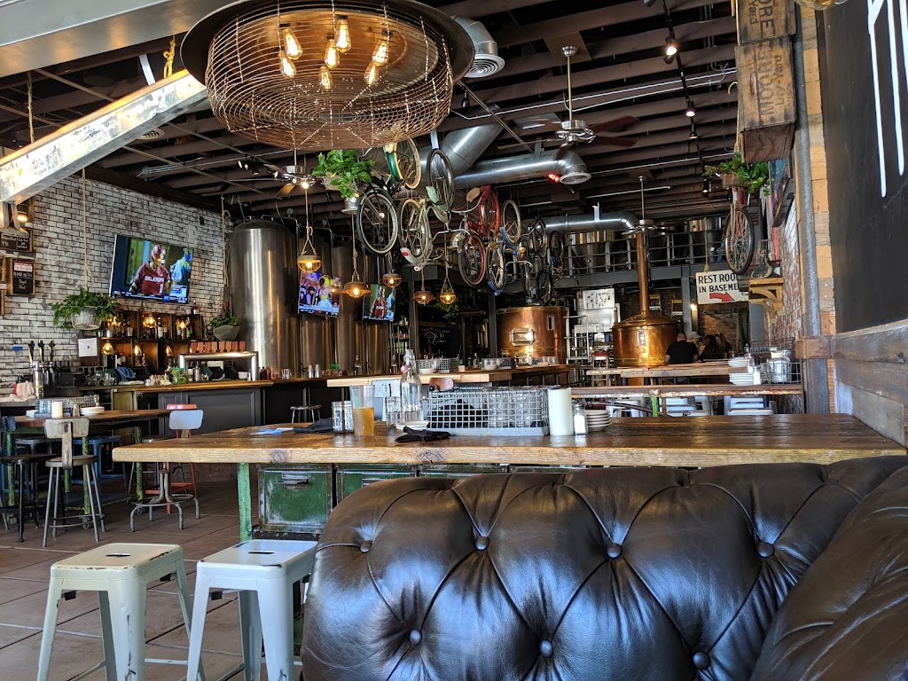 The Cruisery | restaurant | 501 State St, Santa Barbara, CA 93101, USA | 8057293553 OR +1 805-729-3553