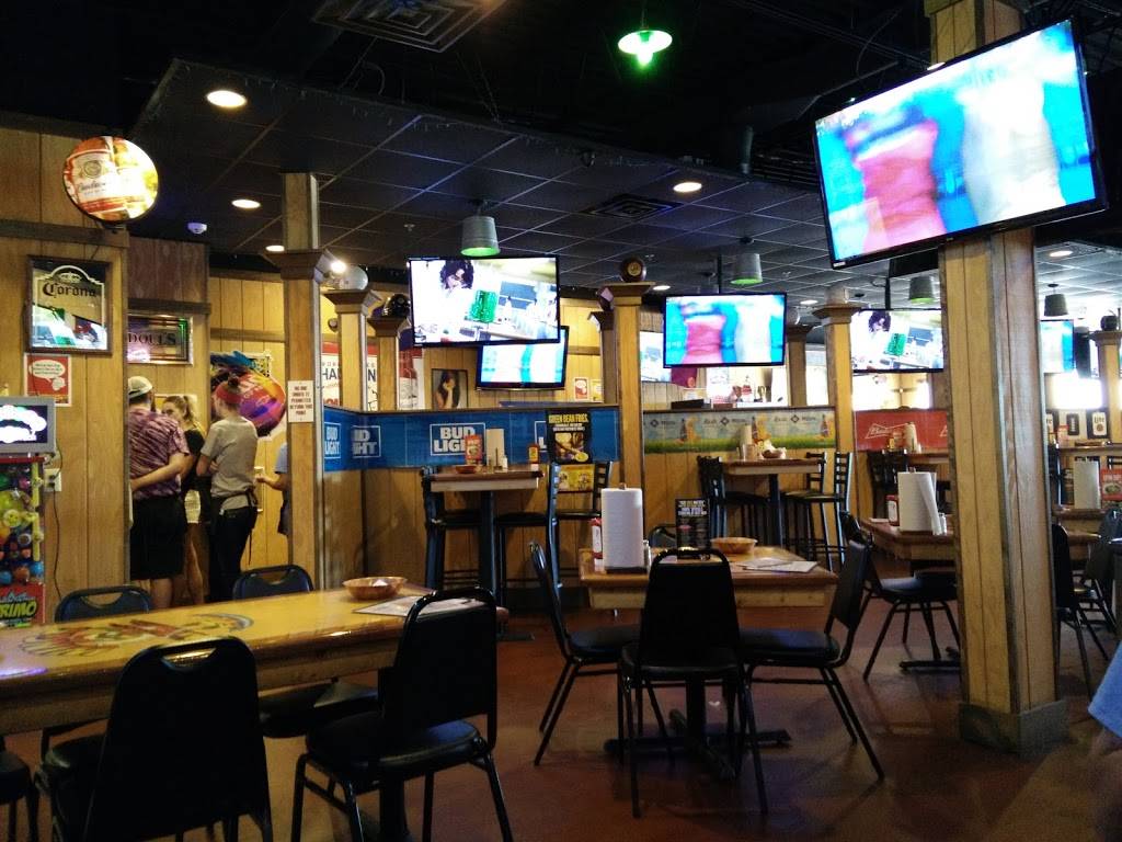 Wings Etc. | restaurant | 6502 N Grape Rd, Mishawaka, IN 46545, USA | 5742730088 OR +1 574-273-0088