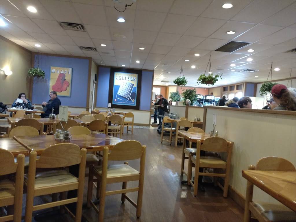 Mr. Gattis Pizza | meal takeaway | 703 E Lewis and Clark Pkwy, Clarksville, IN 47129, USA | 8122835005 OR +1 812-283-5005