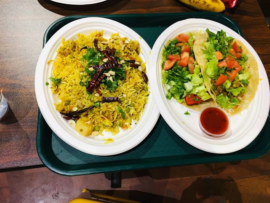 8 Cloves - Spice of India | restaurant | 920 S Harwood St #180, Dallas, TX 75201, USA | 2142727311 OR +1 214-272-7311