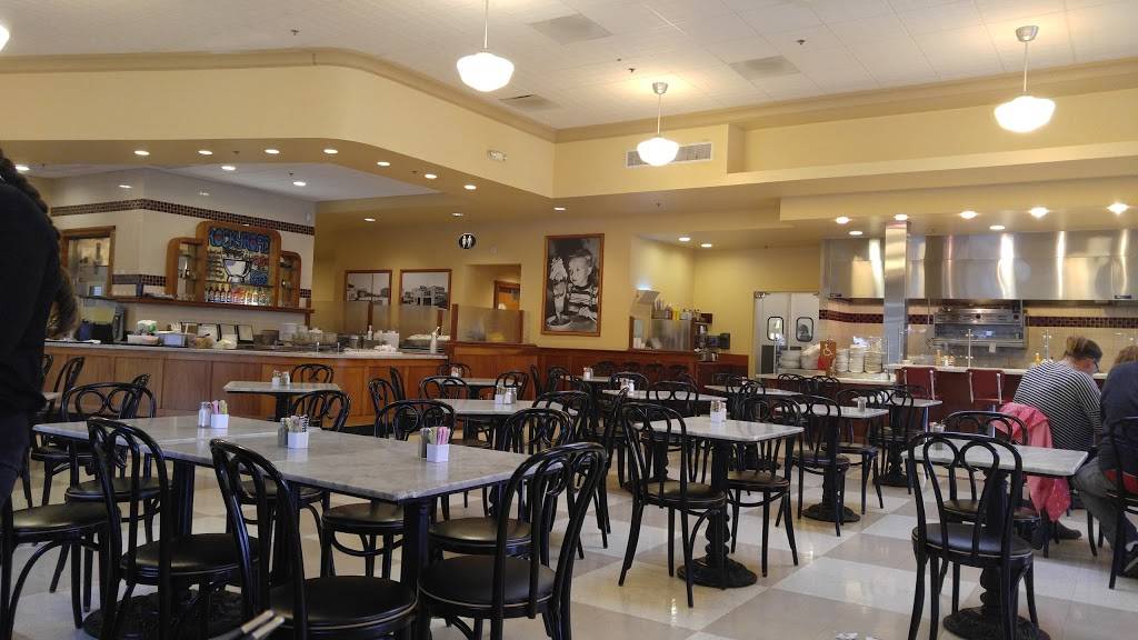 Fentons Creamery | restaurant | 1669 E Monte Vista Ave, Vacaville, CA 95688, USA | 7074697200 OR +1 707-469-7200