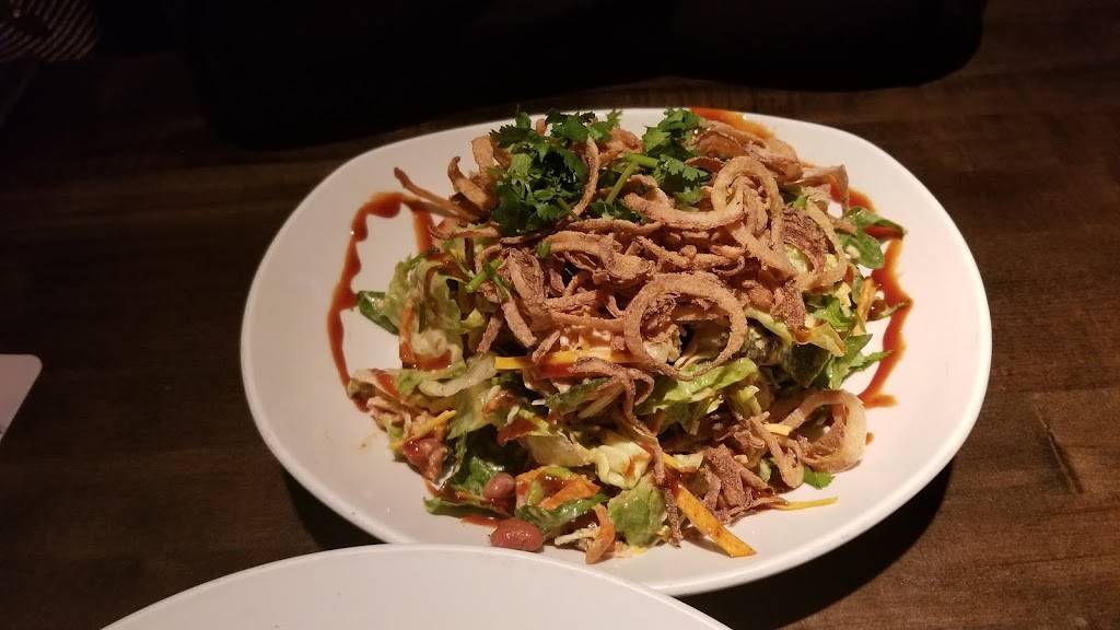 Yard House | restaurant | 3775 Tyler St, Riverside, CA 92503, USA | 9516889273 OR +1 951-688-9273