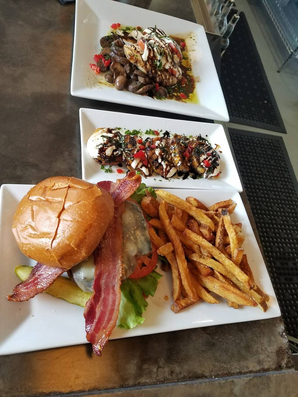 The Vanguard Brewpub & Distillery | restaurant | 504 N King St, Hampton, VA 23669, USA | 7572241216 OR +1 757-224-1216