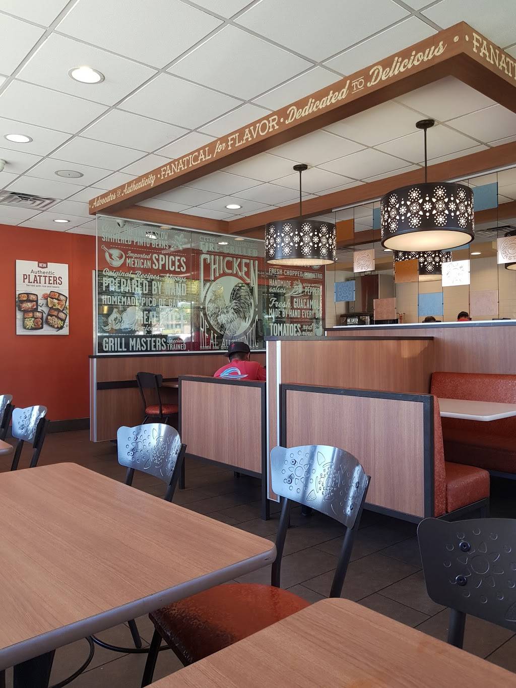 El Pollo Loco | restaurant | 2360 Foothill Blvd, La Verne, CA 91750, USA | 9095963206 OR +1 909-596-3206
