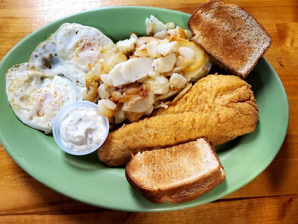 Paulies Diner | restaurant | 5355 2nd Ave, Pittsville, WI 54466, USA | 7158843100 OR +1 715-884-3100