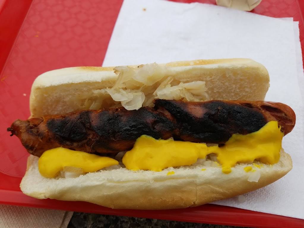 Red Top Hot Dogs | restaurant | 3360 Big Tree Rd, Hamburg, NY 14075, USA | 7166275163 OR +1 716-627-5163