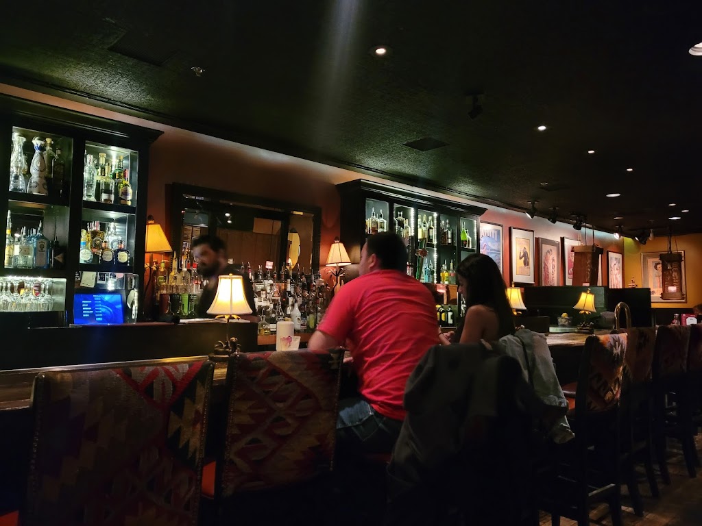 Jinja Bar & Bistro | restaurant | 510 N Guadalupe St # P, Santa Fe, NM 87501, USA | 5059824321 OR +1 505-982-4321