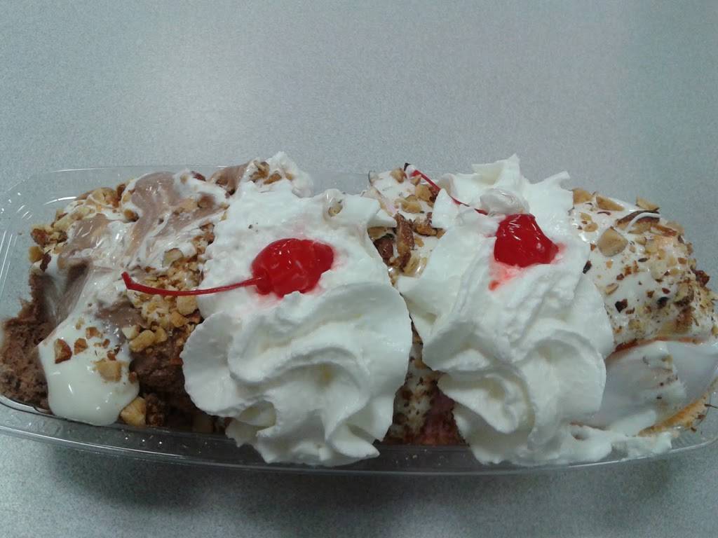 Braums Ice Cream & Burger Restaurant | restaurant | 1413 S Story Rd, Irving, TX 75060, USA | 9723132653 OR +1 972-313-2653