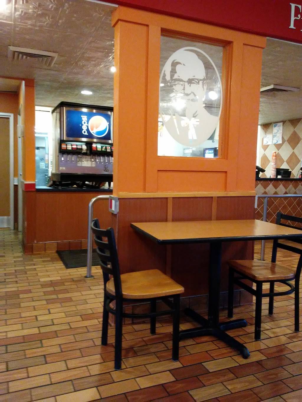 KFC | restaurant | 130 Raleigh Rd, Henderson, NC 27536, USA | 2524922342 OR +1 252-492-2342