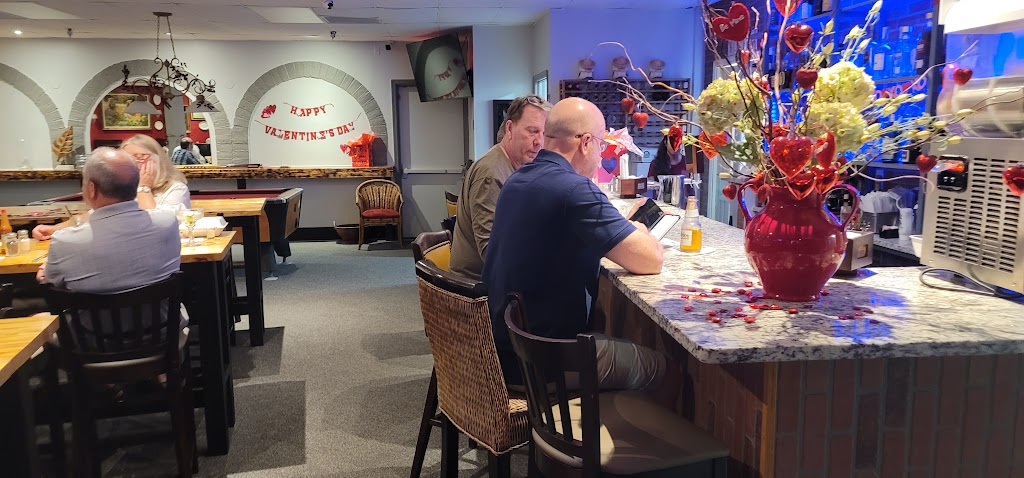 Back Home Restaurant and Bar | restaurant | 4616 Jog Rd, Greenacres, FL 33467, USA | 5614594805 OR +1 561-459-4805