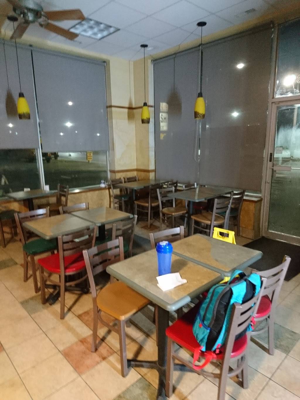 Subway | restaurant | Eastern, Leslie Car Wash, 828 Eastern Ave, Toronto, ON M4L 1A1, Canada | 4168499248 OR +1 416-849-9248