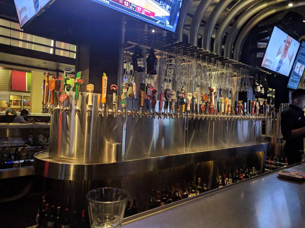 Yard House | restaurant | 4374 Palisades Center Dr, West Nyack, NY 10994, USA | 8453481528 OR +1 845-348-1528