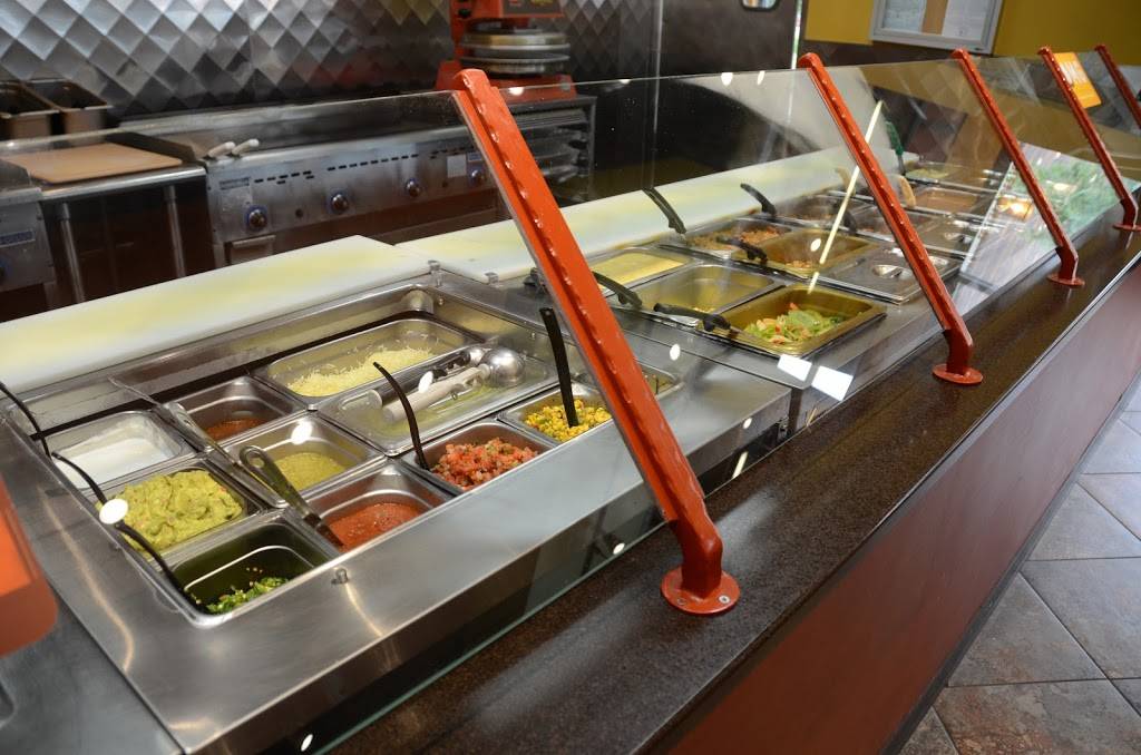 Pancheros Mexican Grill | restaurant | 102 E University Ave suite b, Urbana, IL 61801, USA | 2173674000 OR +1 217-367-4000