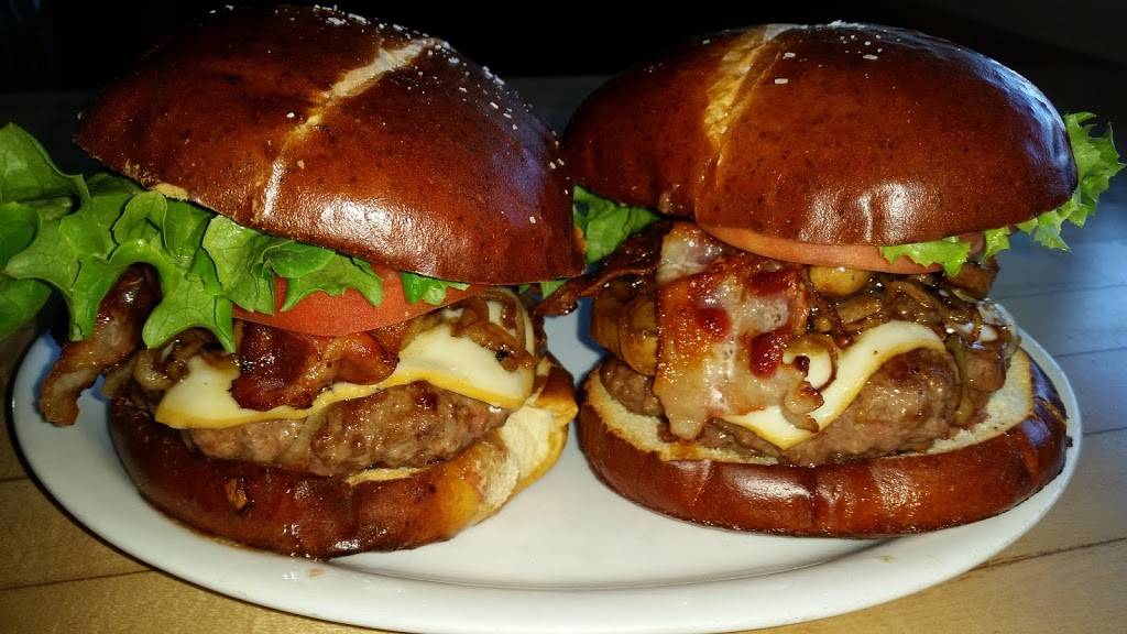 Cleats Club Seat Grille Old Brooklyn | restaurant | 3995 Jennings Rd, Cleveland, OH 44109, USA | 2163984498 OR +1 216-398-4498