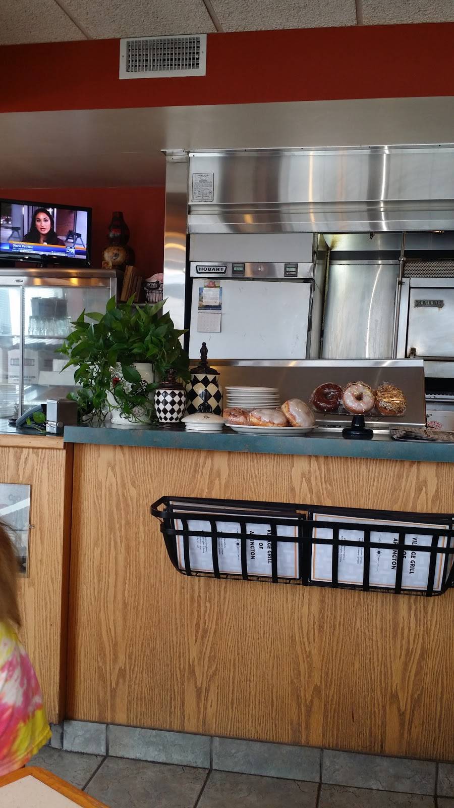 Village Grill of Arlington | restaurant | 4 E Northwest Hwy, Arlington Heights, IL 60004, USA | 8475779292 OR +1 847-577-9292