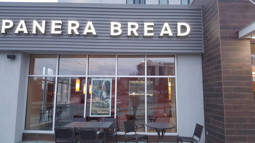 Panera Bread | bakery | 3900 City Ave, Philadelphia, PA 19131, USA | 2158771474 OR +1 215-877-1474