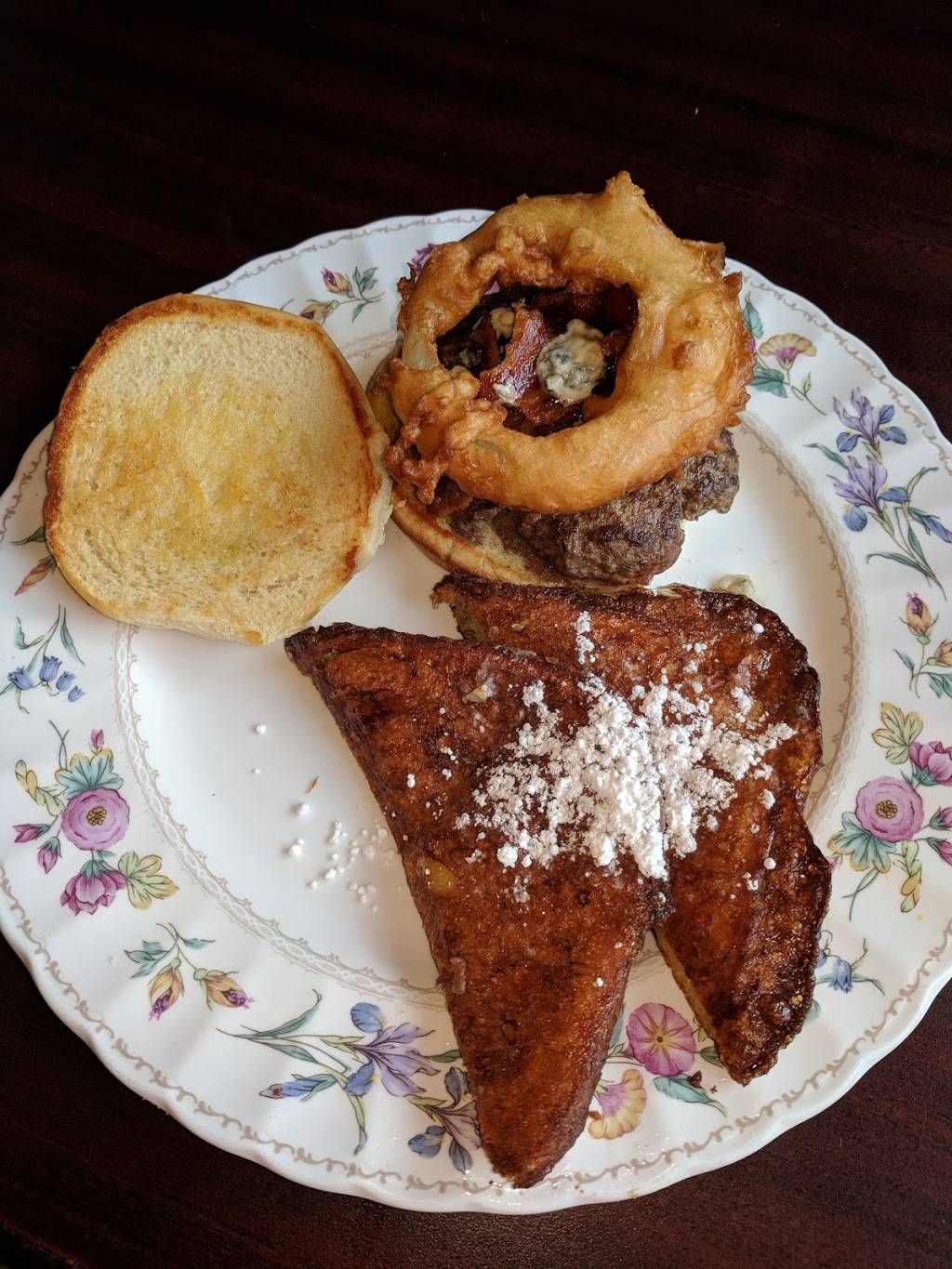 Pine Grove Restaurant | restaurant | 574 Pine Grove Rd, Bluemont, VA 20135, USA | 5405548126 OR +1 540-554-8126