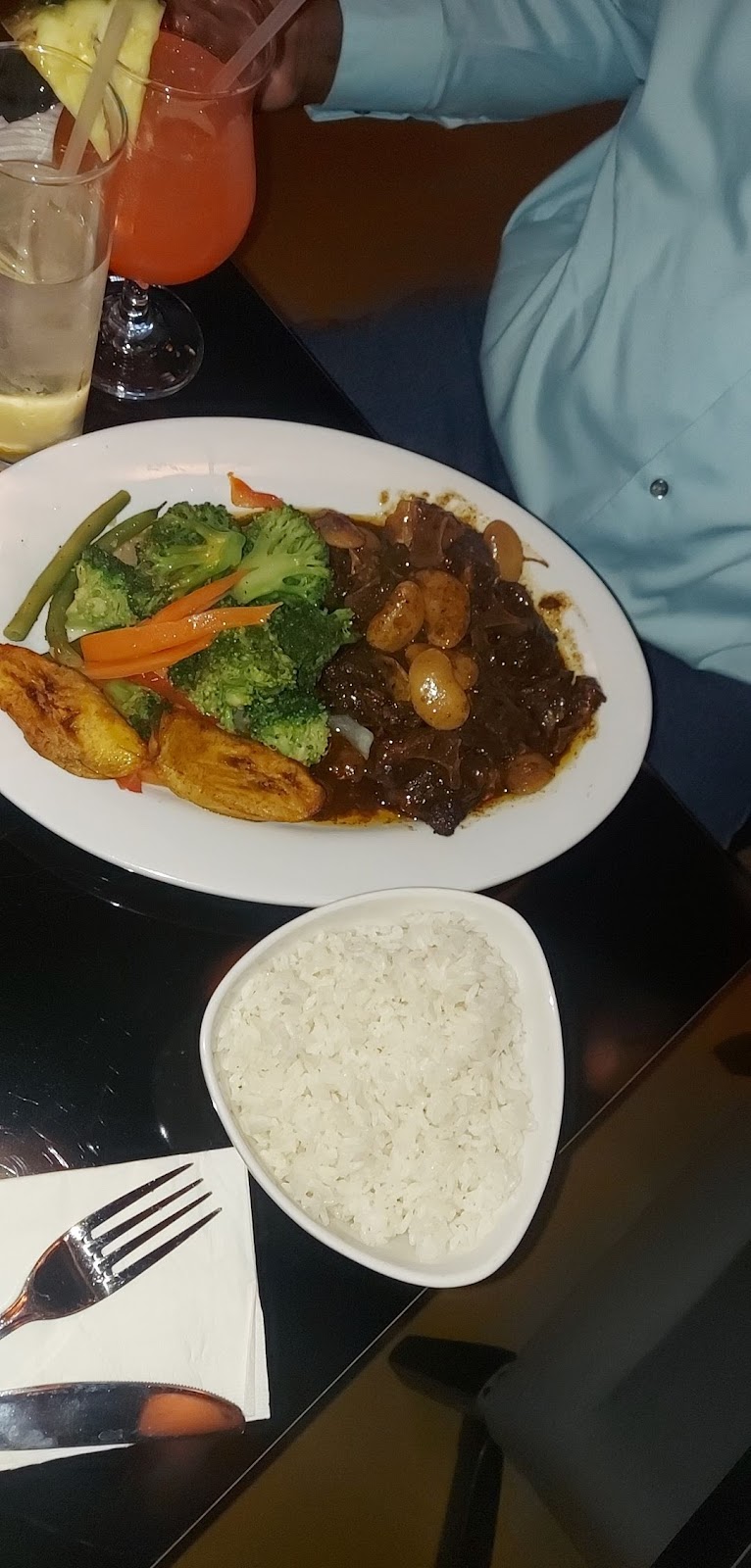 Cove Restaurant | restaurant | 243-10 Merrick Blvd, Queens, NY 11422, USA | 9179696623 OR +1 917-969-6623