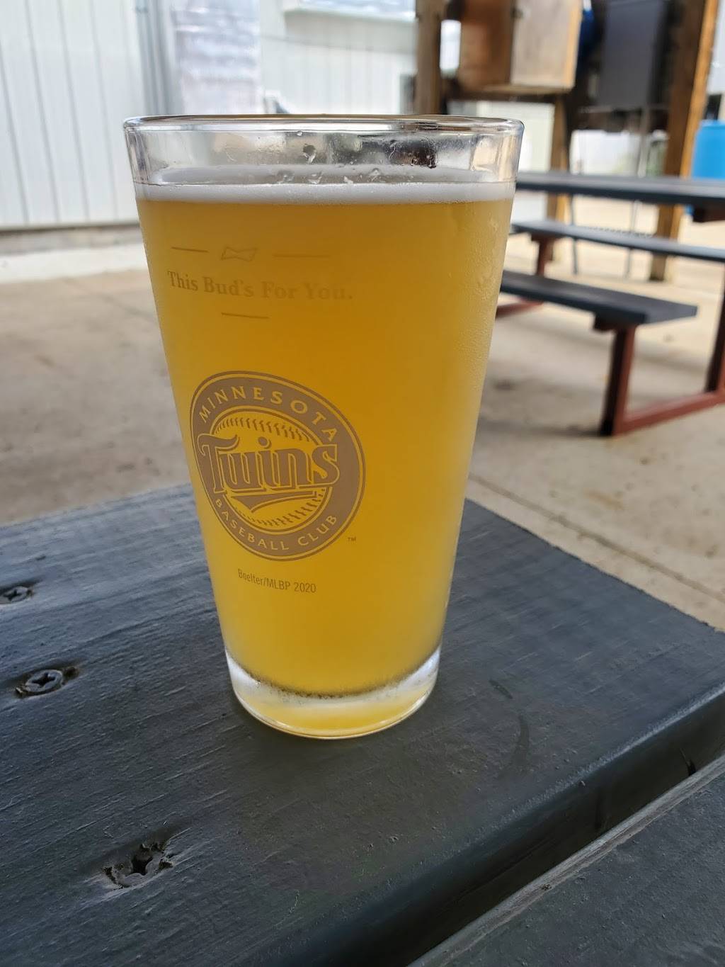 Searles Bar & Grill | restaurant | 13014 Main St, New Ulm, MN 56073, USA | 5073597699 OR +1 507-359-7699