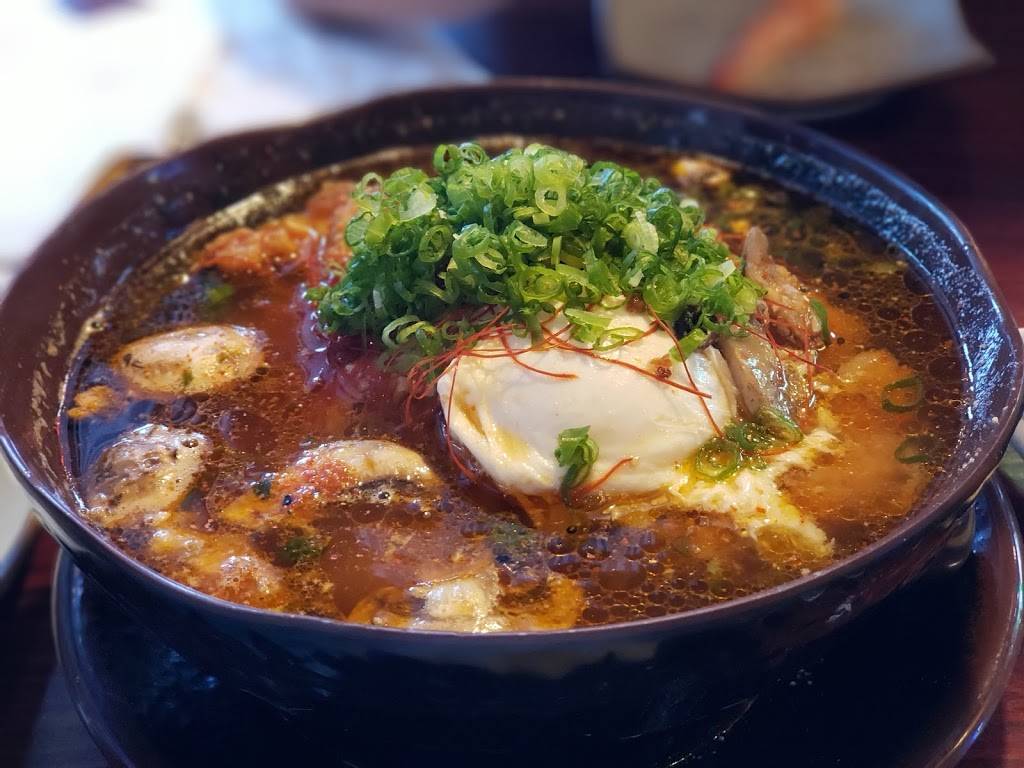 Bluefin Sushi Bar | restaurant | 4138 NE Broadway St, Portland, OR 97232, USA | 5032883644 OR +1 503-288-3644