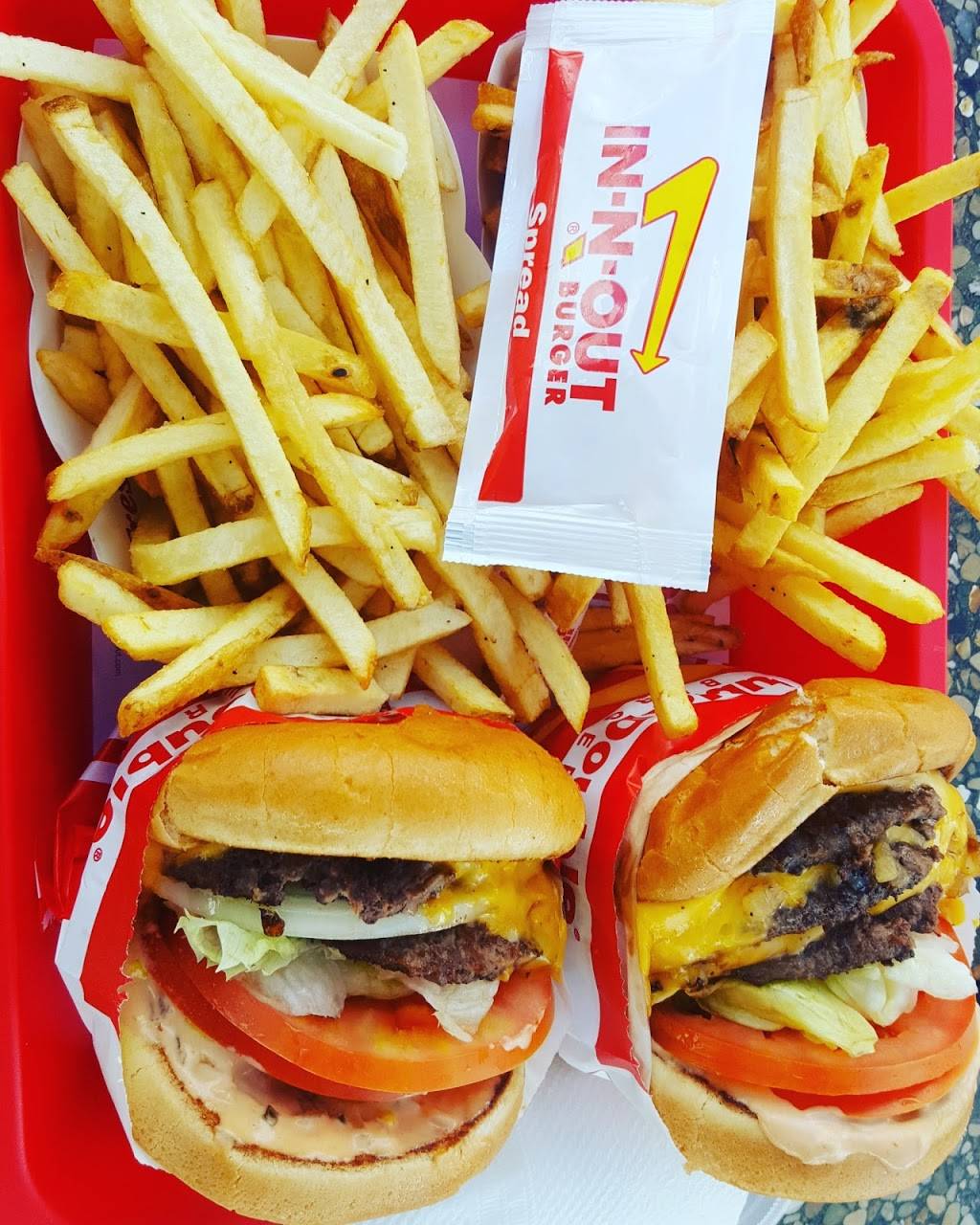 In-N-Out Burger | restaurant | 2098 Foothill Blvd, La Verne, CA 91750, USA | 8007861000 OR +1 800-786-1000