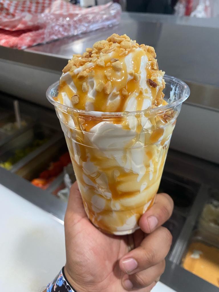 The Burger Shack | restaurant | 1615 E Ashlan Ave, Fresno, CA 93704, USA | 5592289264 OR +1 559-228-9264