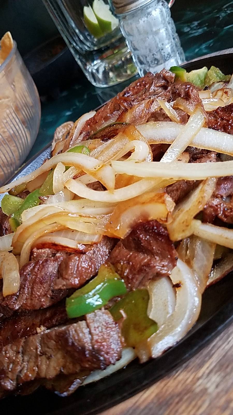 Las Flores Mexican Restaurant Inc | restaurant | 5903 Commerce St, Wallis, TX 77485, USA | 9794782909 OR +1 979-478-2909