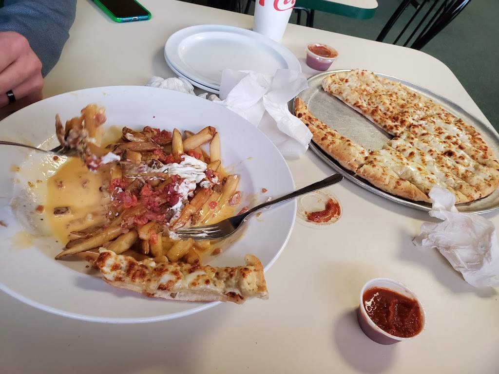 Kevins Cafe & Pizza | restaurant | 9609 Plank Rd, Clinton, LA 70722, USA | 2256835666 OR +1 225-683-5666