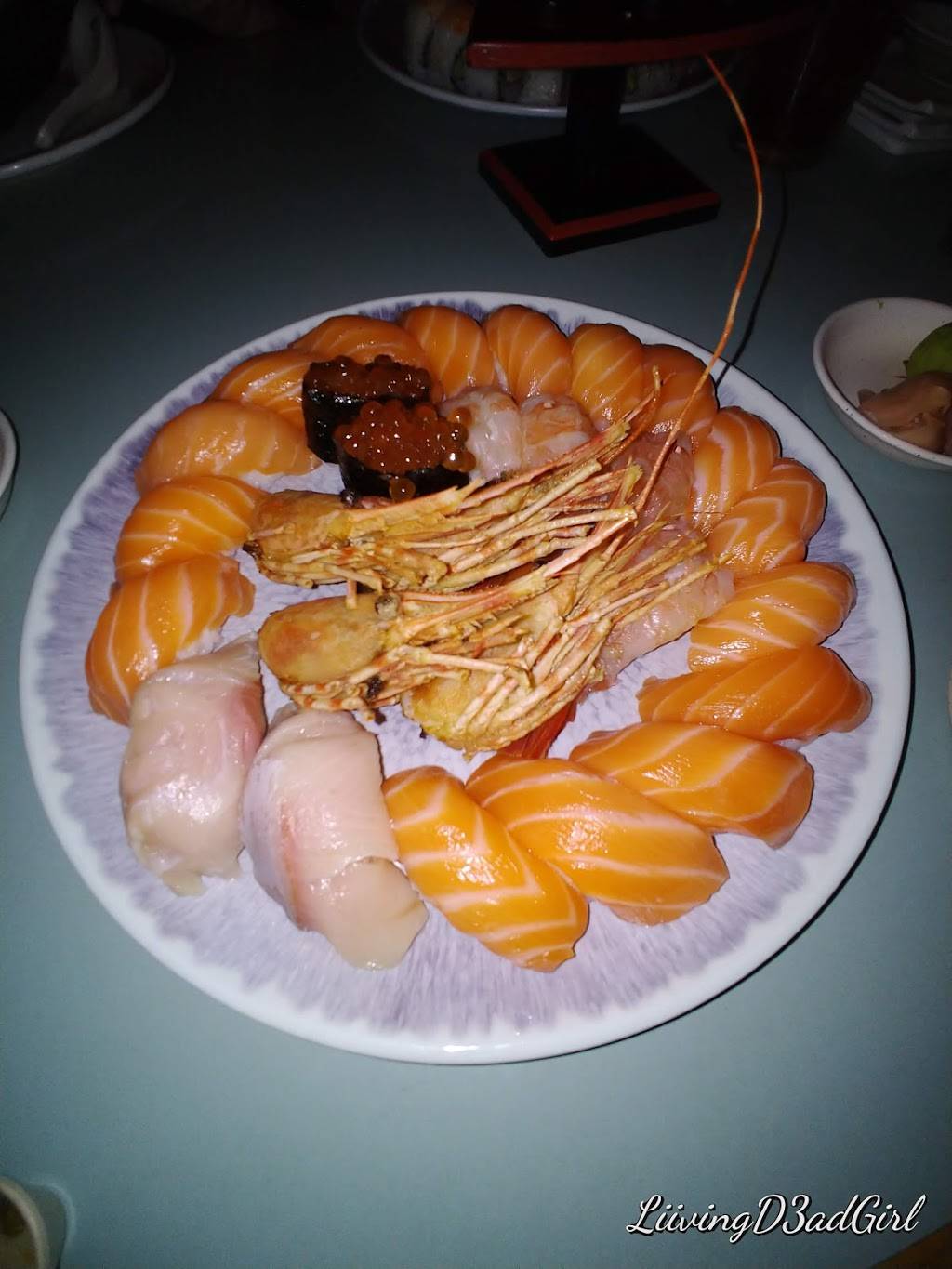 Osaka Japanese Restaurant | restaurant | 120 E Nifong Blvd, Columbia, MO 65203, USA | 5738758588 OR +1 573-875-8588