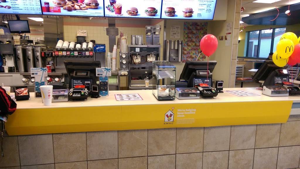 McDonalds | cafe | 1534 E Pembroke Ave, Hampton, VA 23669, USA | 7577237448 OR +1 757-723-7448