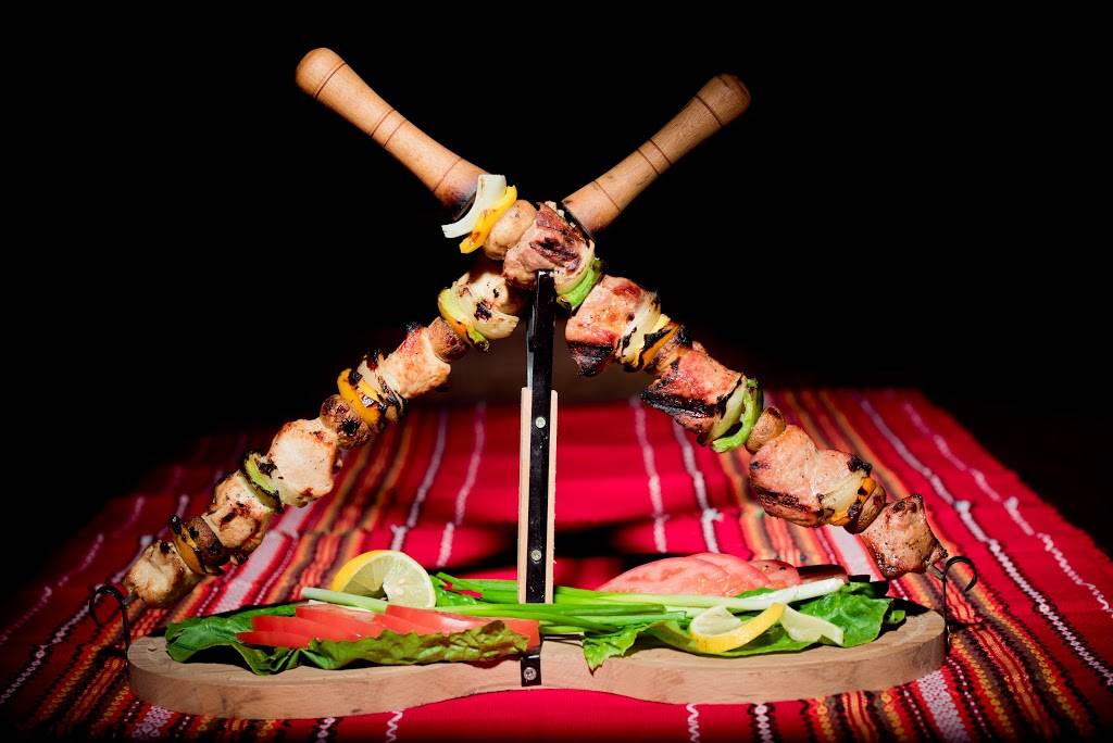 Restaurant Mehanata | restaurant | 1141 Lee St, Des Plaines, IL 60016, USA | 8478240100 OR +1 847-824-0100