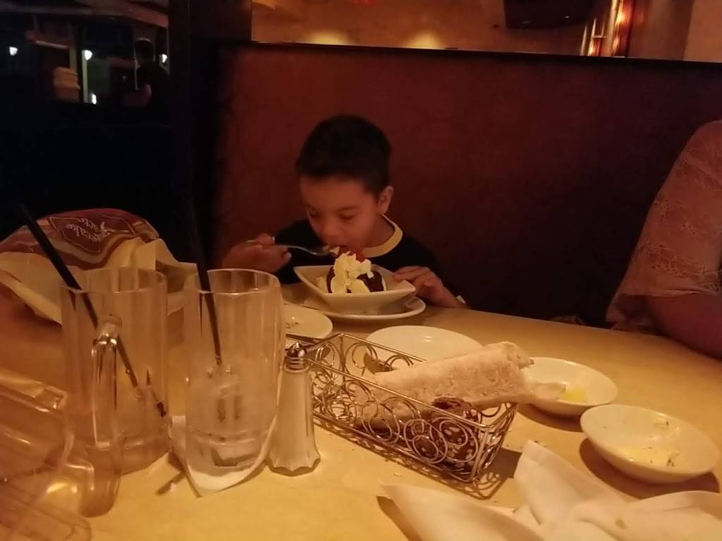 Bazille | restaurant | 901 Newport Center Dr, Newport Beach, CA 92660, USA | 9496101610 OR +1 949-610-1610