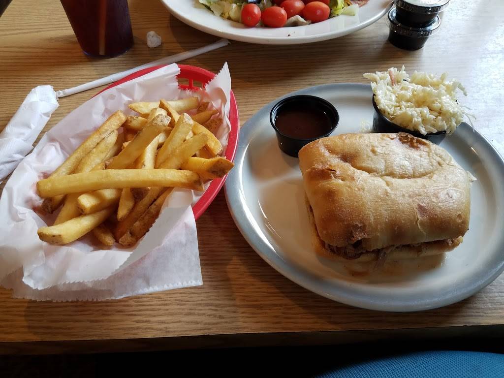 The Original Charbroil House & Catering | restaurant | 1395 Island Cottage Rd, Rochester, NY 14612, USA | 5856633860 OR +1 585-663-3860