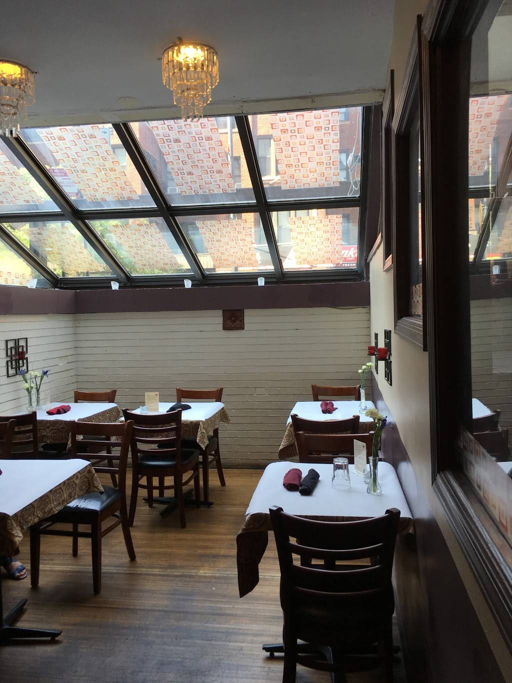 Pars Cove Restaurant | restaurant | 435 W Diversey Pkwy, Chicago, IL 60614, USA | 7735491515 OR +1 773-549-1515