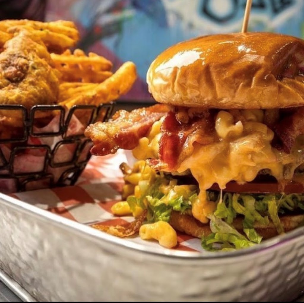 Wild N Out Bar and Resturant | restaurant | 1060 Ocean Dr, Miami Beach, FL 33139, USA | 3055359773 OR +1 305-535-9773