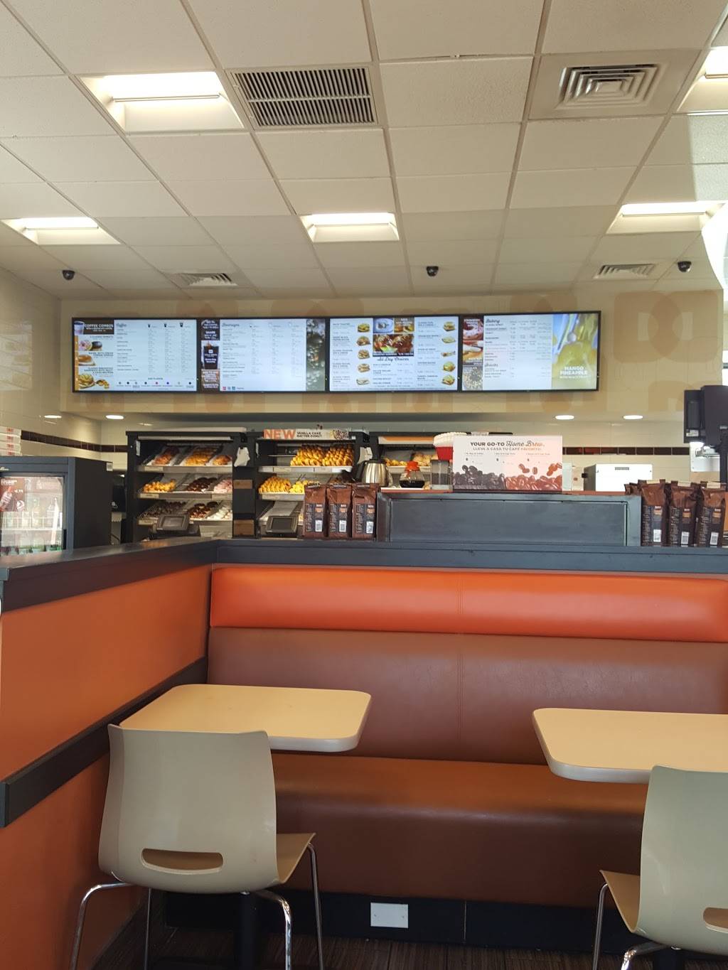Dunkin | bakery | 300 E Atlantic Blvd, Pompano Beach, FL 33060, USA | 9547842784 OR +1 954-784-2784
