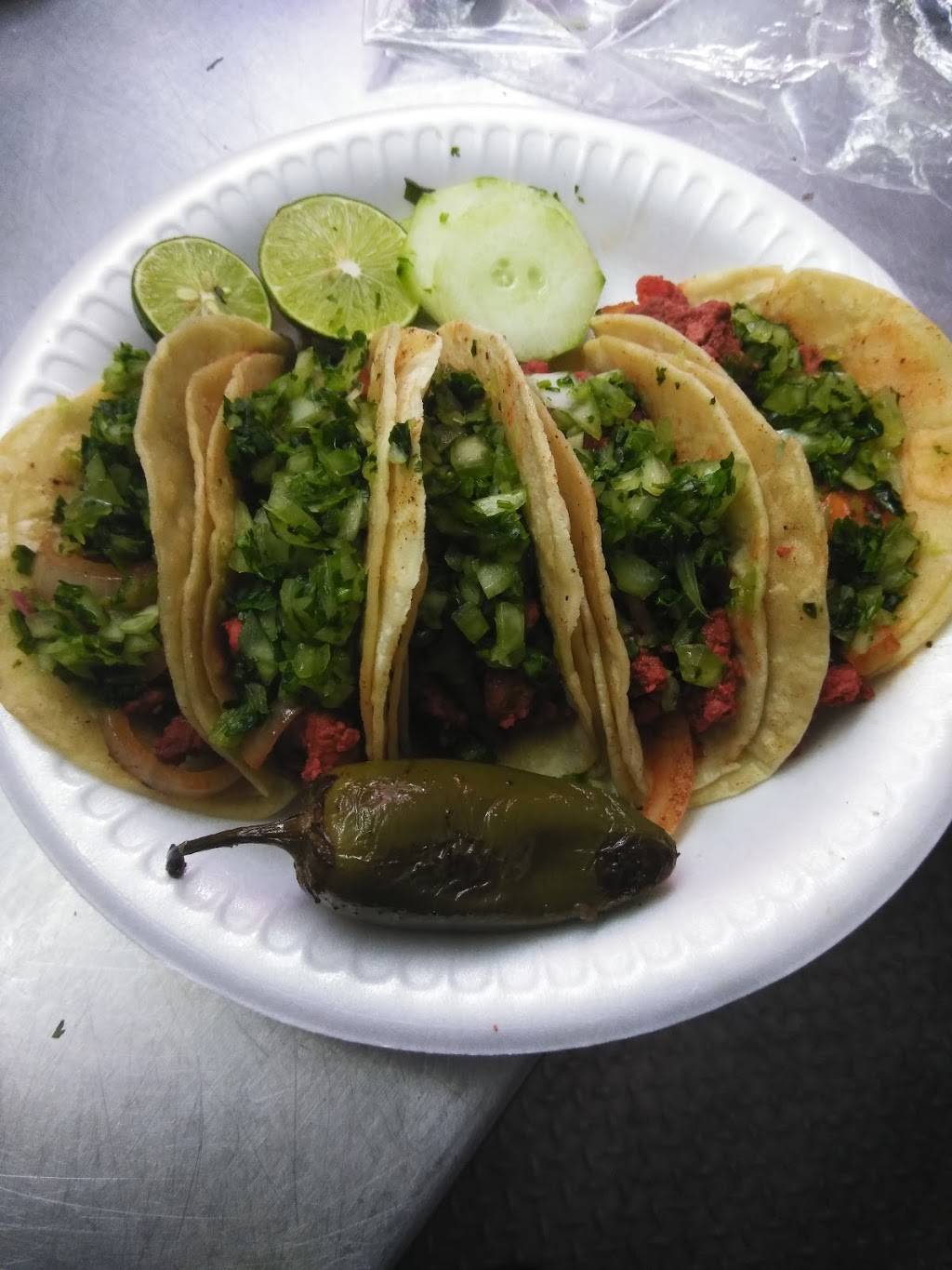 El quiché pupusas #1 | restaurant | 9119 N Cave Creek Rd, Phoenix, AZ 85020, USA | 6024737401 OR +1 602-473-7401