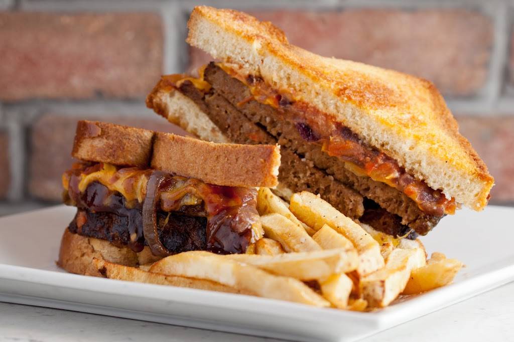 Deans List Restaurant | restaurant | 5 Blossom St, Boston, MA 02114, USA | 6172392393 OR +1 617-239-2393