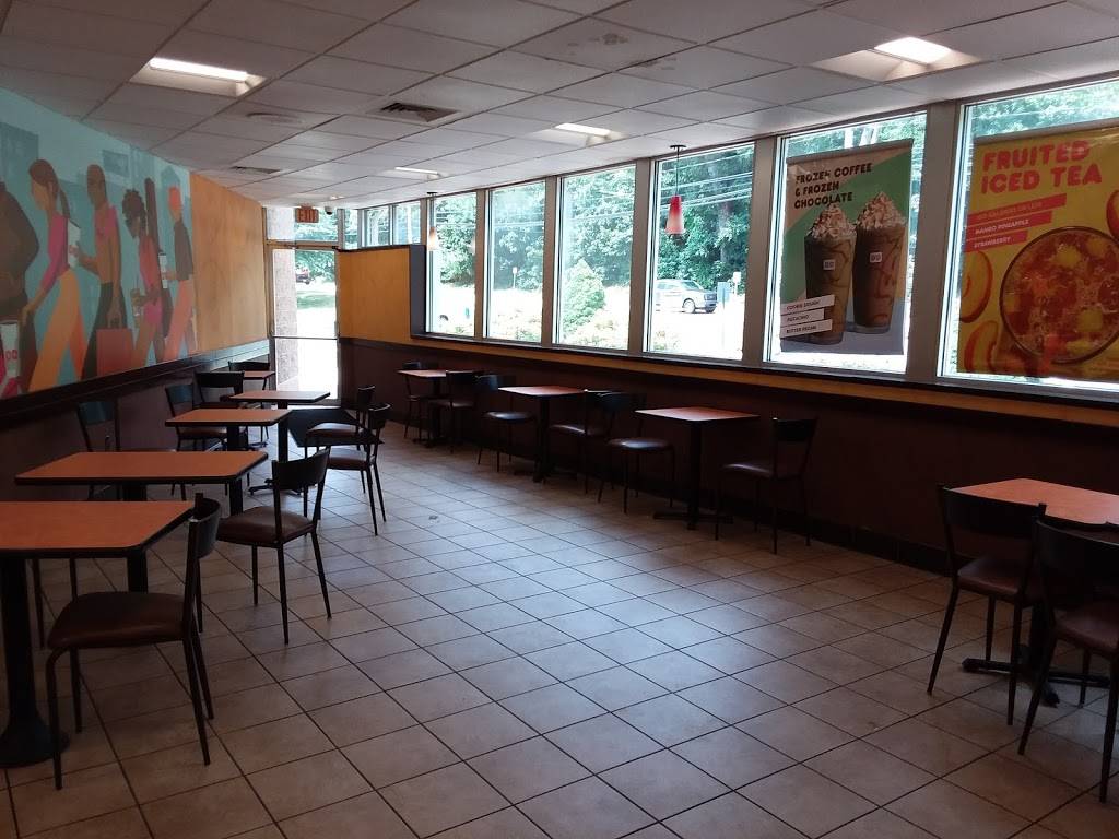 Dunkin | bakery | 316 Boston Post Rd, Waterford, CT 06385, USA | 8604473360 OR +1 860-447-3360