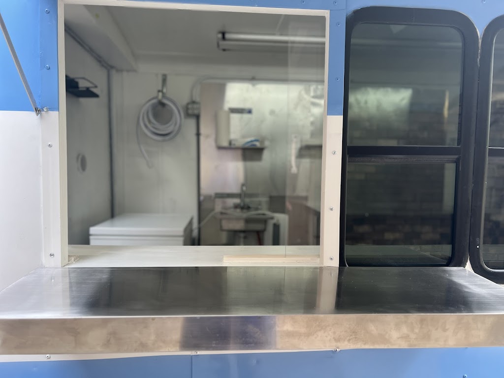 La Empanada argentine food | restaurant | 206 W Locust St, Grafton, WI 53024, USA | 4145950739 OR +1 414-595-0739