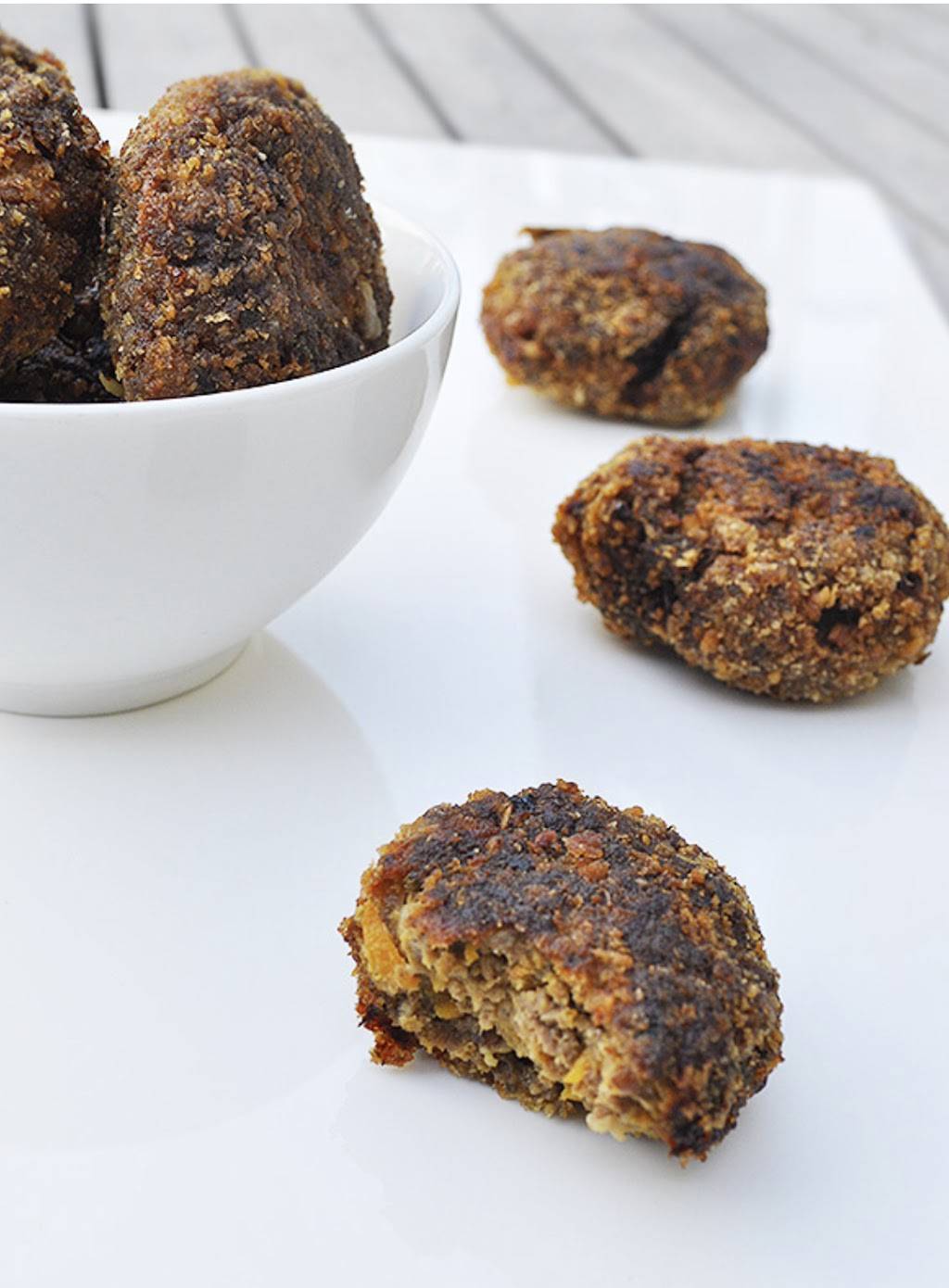 Downunder | restaurant | 216A Main St, Tupelo, MS 38804, USA | 6628716881 OR +1 662-871-6881