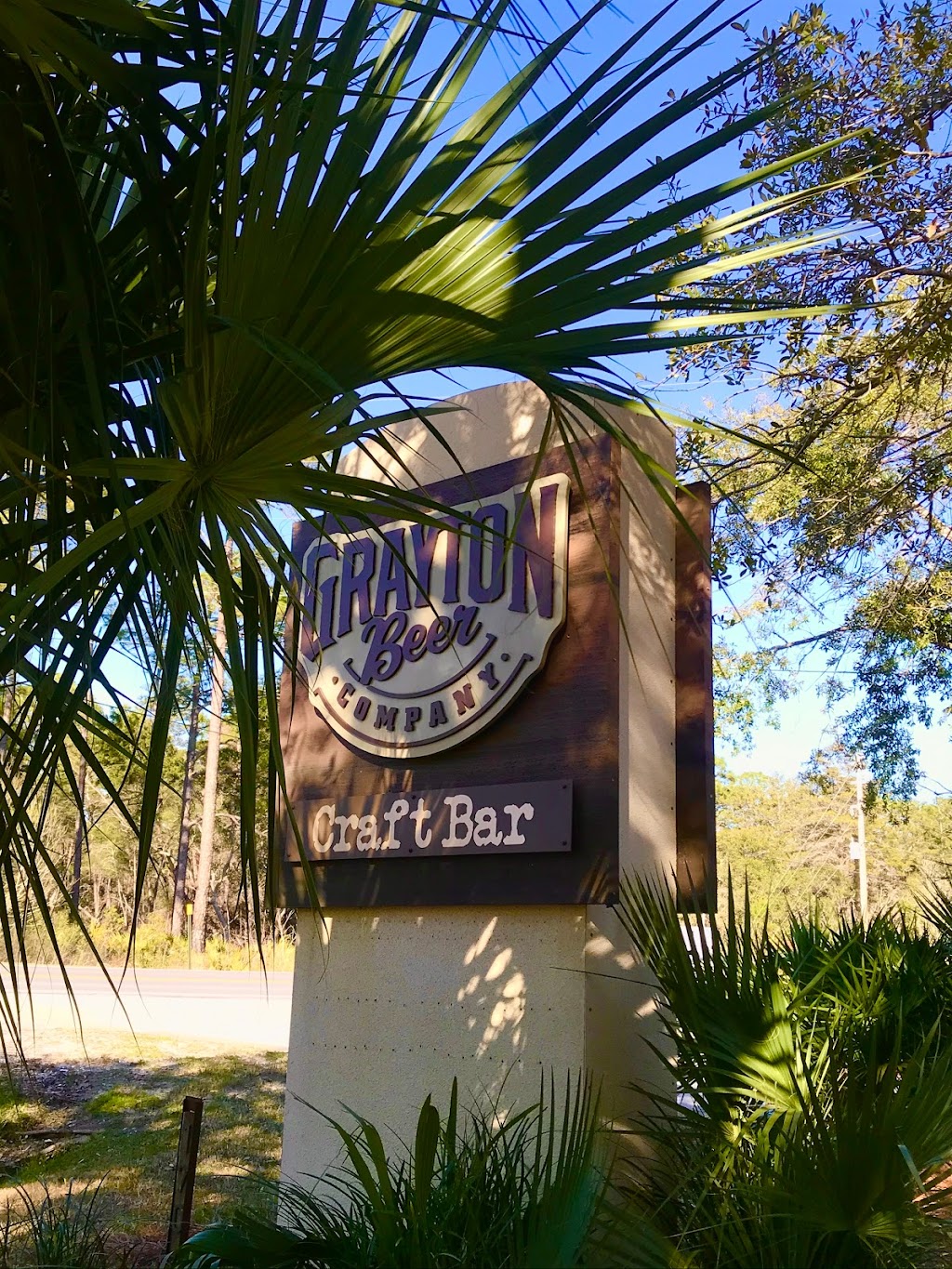 Grayton Beer Brewpub | restaurant | 170 E County Hwy 30A, Santa Rosa Beach, FL 32459, USA | 8502134000 OR +1 850-213-4000