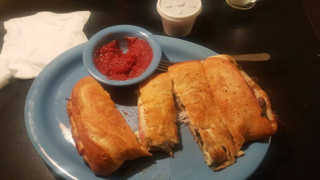 Primozz Pizza | restaurant | 8887 Mentor Ave, Mentor, OH 44060, USA | 4402555488 OR +1 440-255-5488