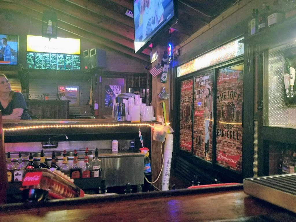 The Loft Bar & Grill | restaurant | 10131 N Citrus Ave, Crystal River, FL 34428, USA | 3525644100 OR +1 352-564-4100