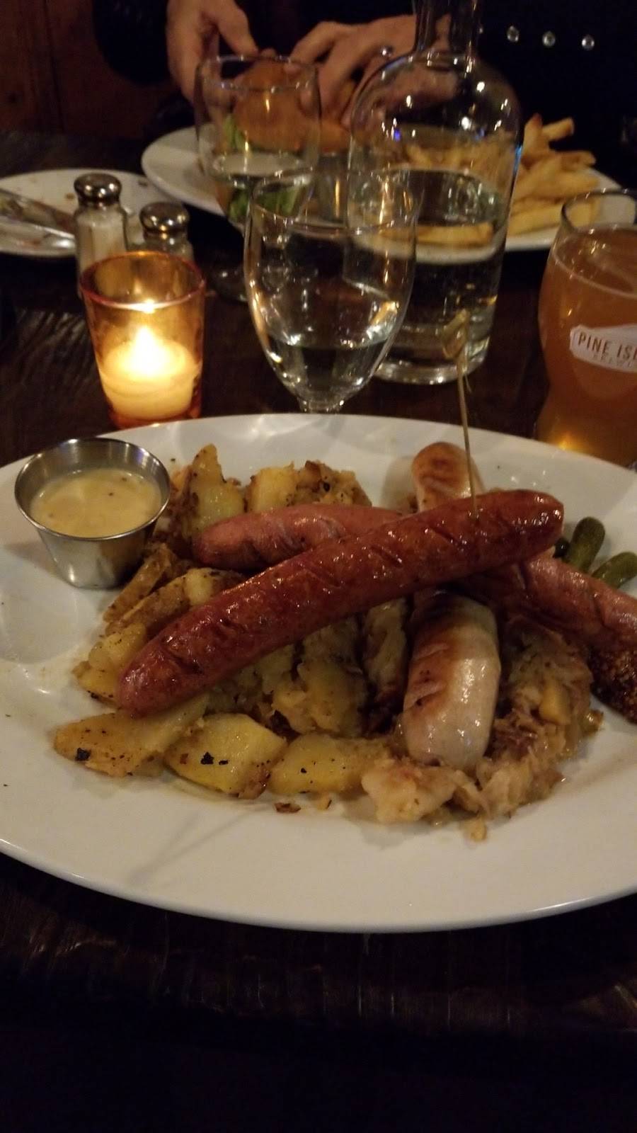 The Jolly Onion | restaurant | 625 Glenwood Rd, Pine Island, NY 10969, USA | 8459817272 OR +1 845-981-7272