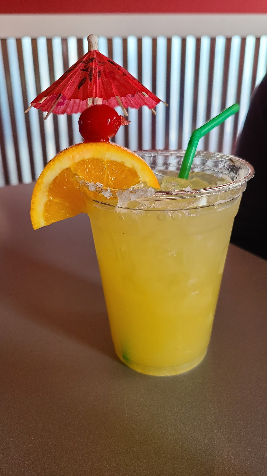 Mikes Famous Chicken | restaurant | 233 E Aspen Ave, Fruita, CO 81521, USA | 9706392015 OR +1 970-639-2015