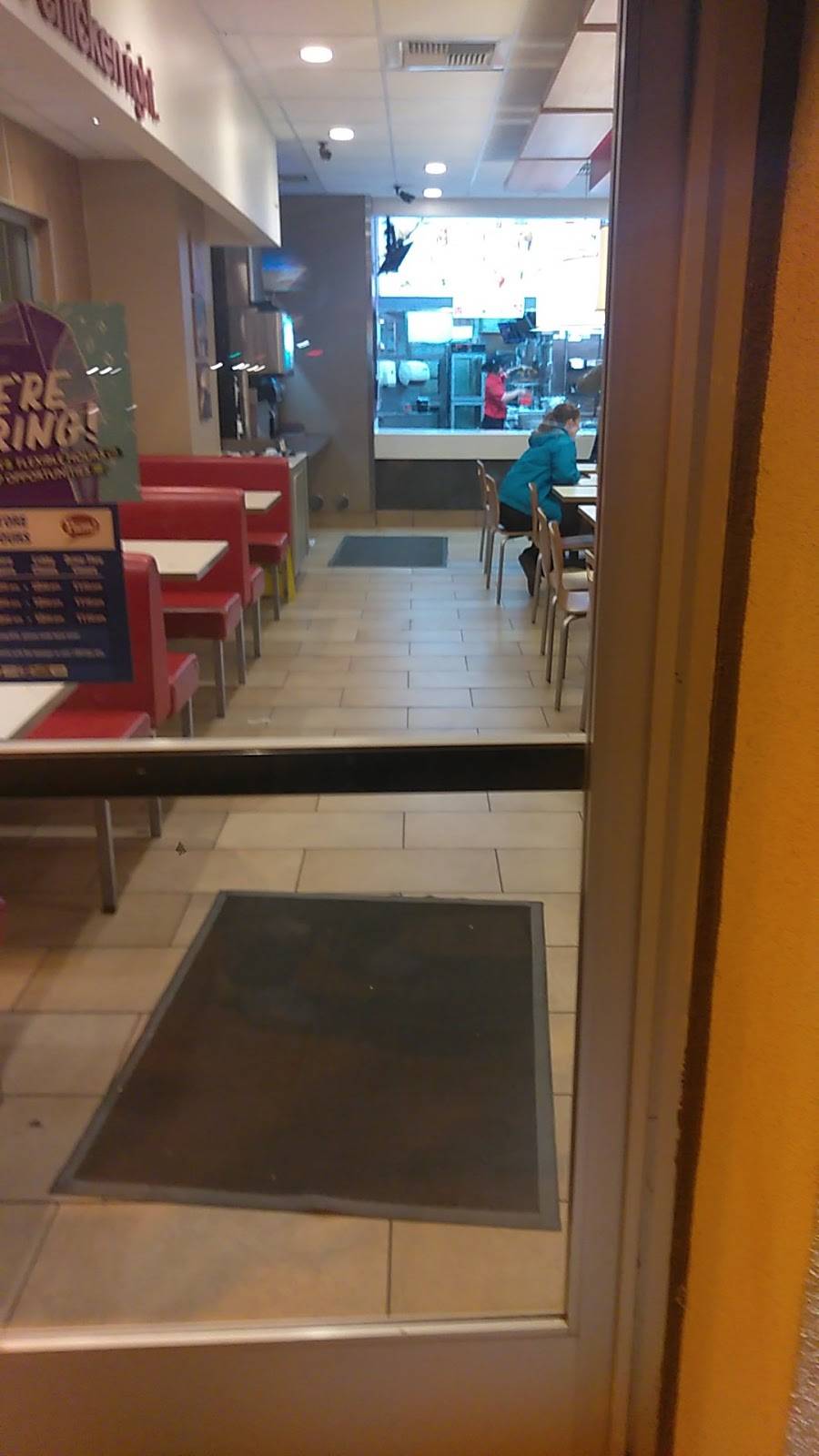 Taco Bell | meal takeaway | 7049 Eastman St, San Diego, CA 92111, USA | 8584929153 OR +1 858-492-9153